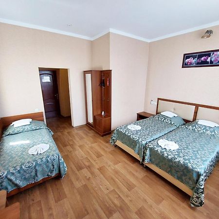 Uman Hotel Exterior foto