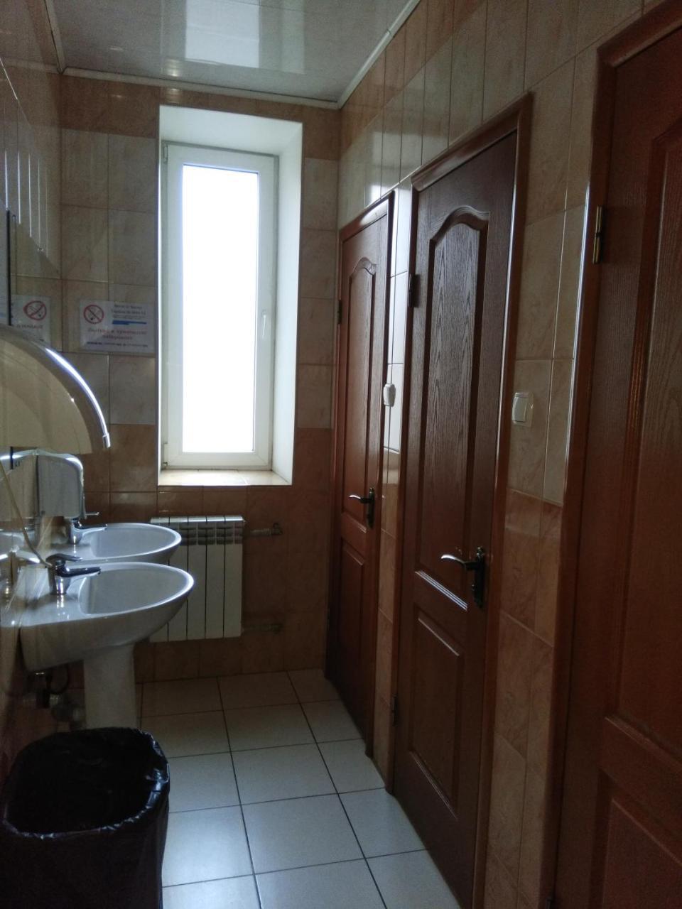 Uman Hotel Exterior foto