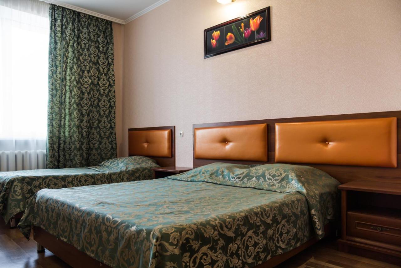Uman Hotel Exterior foto